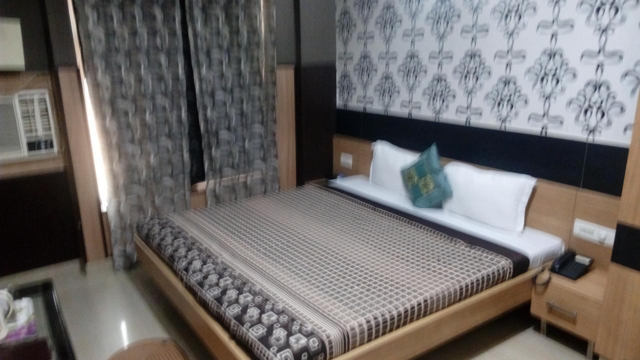 Hotel Desire Hisar Luaran gambar