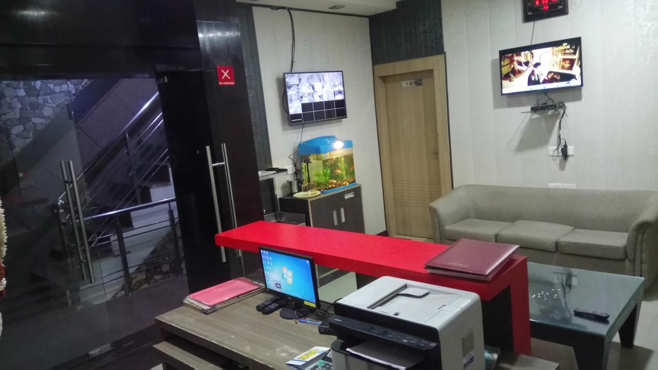 Hotel Desire Hisar Luaran gambar