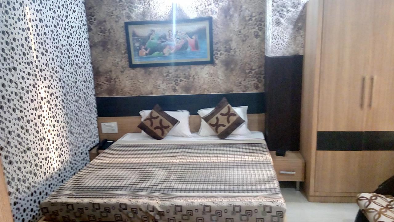 Hotel Desire Hisar Luaran gambar