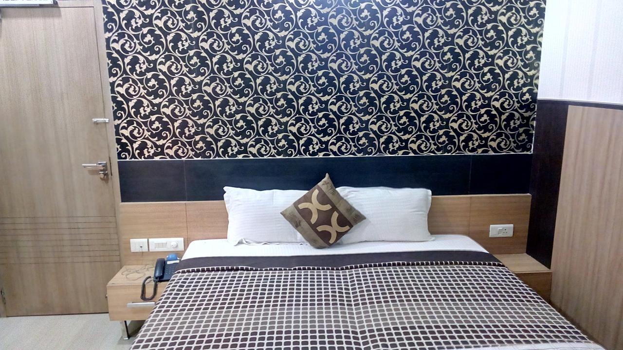 Hotel Desire Hisar Luaran gambar